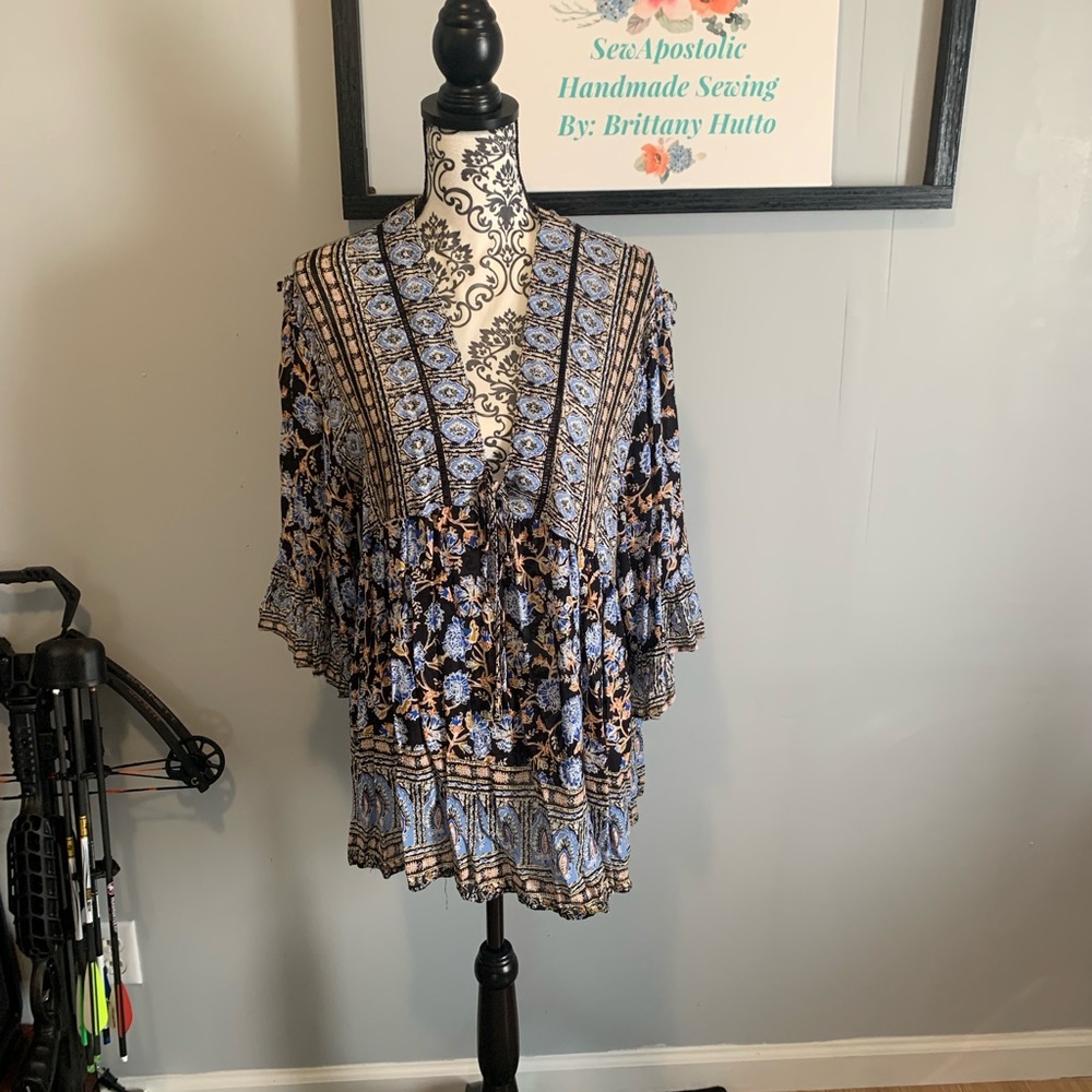 Gorgeous tie front top
